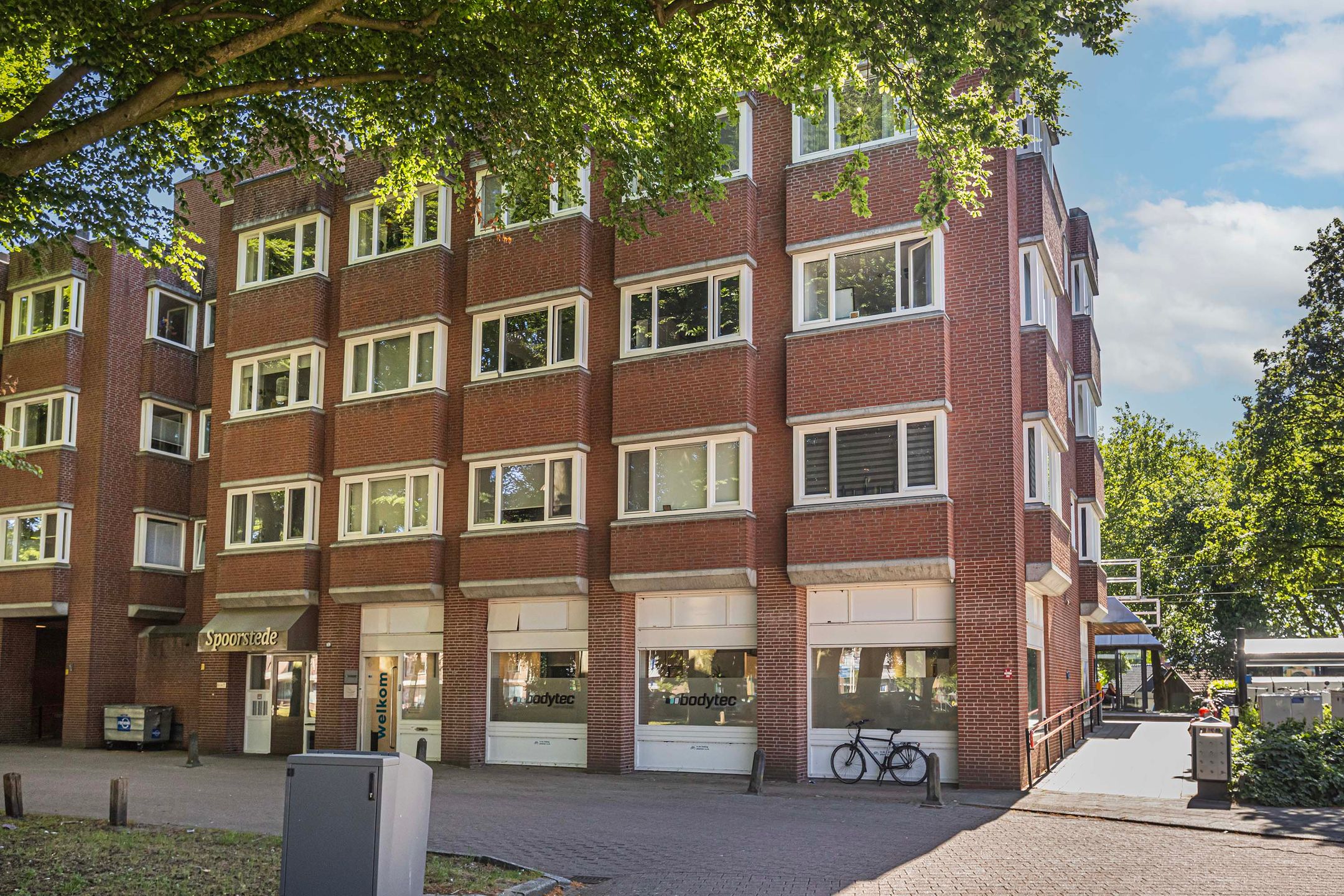 Foto 21 van Stationsplein 12-B