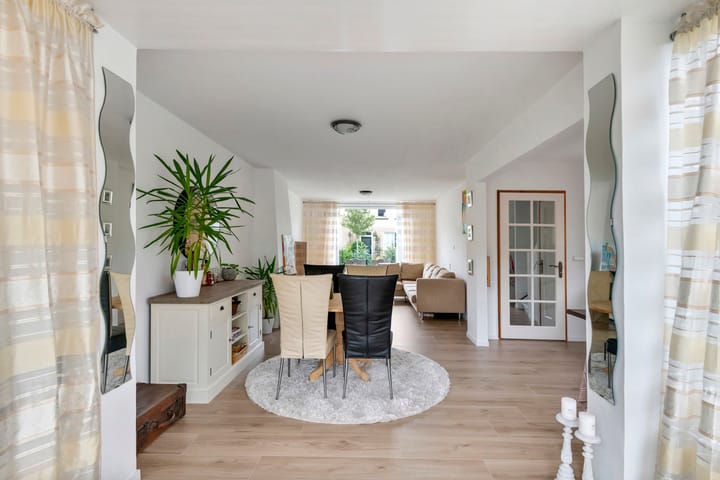 Foto 15 van Margrietstraat 2