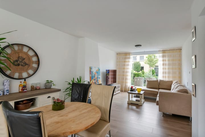 Foto 6 van Margrietstraat 2