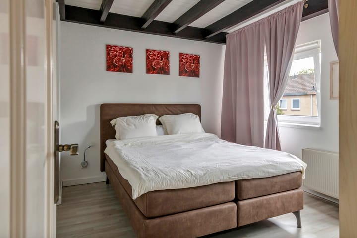 Foto 20 van Margrietstraat 2