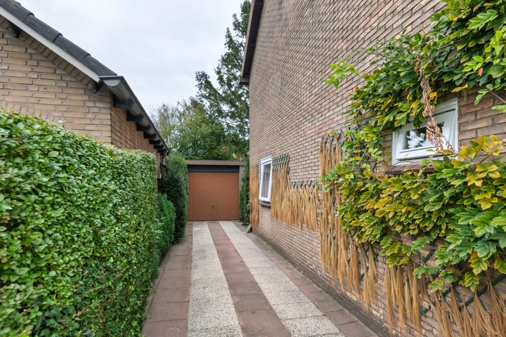 Foto 32 van Margrietstraat 2