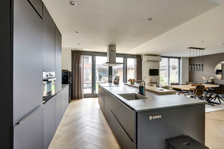 Foto 11 van Smederij 148