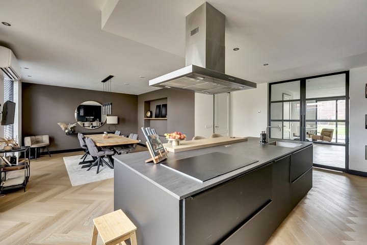 Foto 13 van Smederij 148