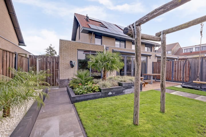 Foto 44 van Smederij 148