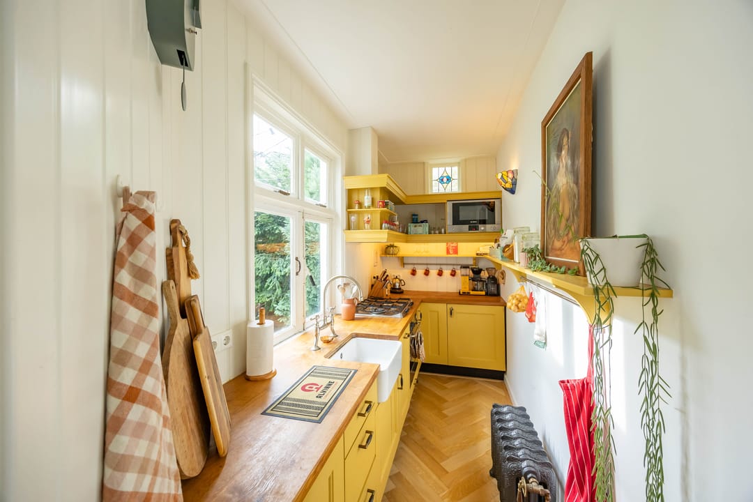 Photo 16 of Westerhavenstraat 17