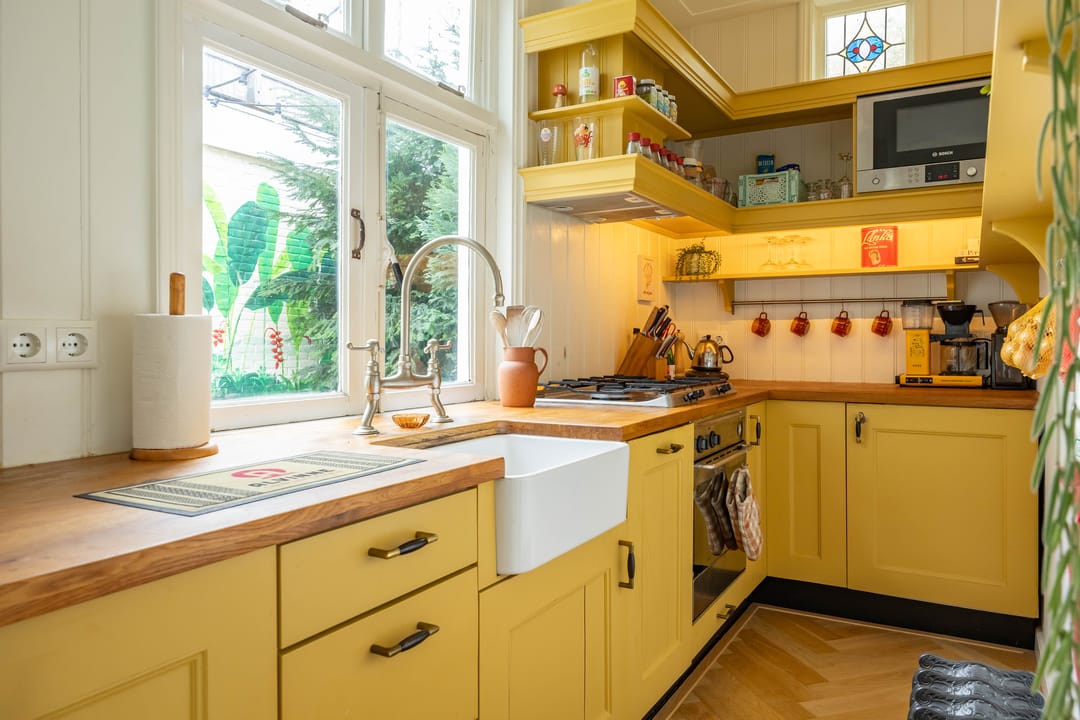 Photo 17 of Westerhavenstraat 17