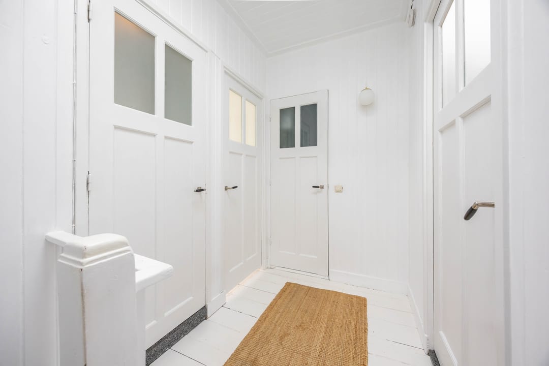 Photo 22 of Westerhavenstraat 17