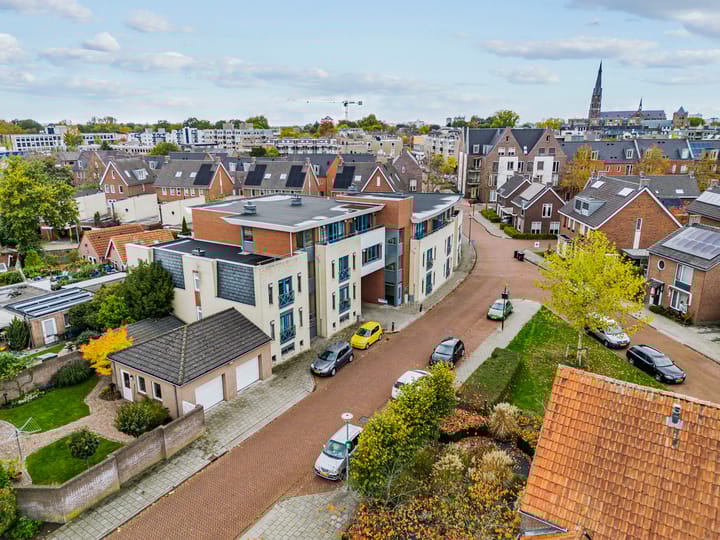 Photo 30 of Kraijenhoffstraat 17