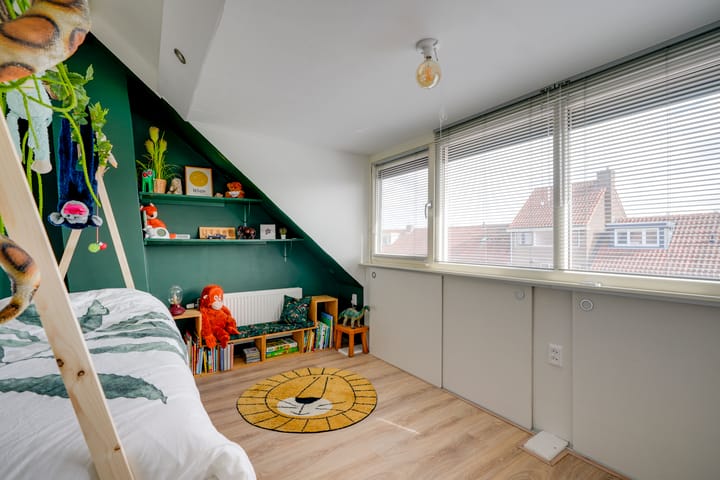 Photo 38 of Sweder van Zuylenweg 72