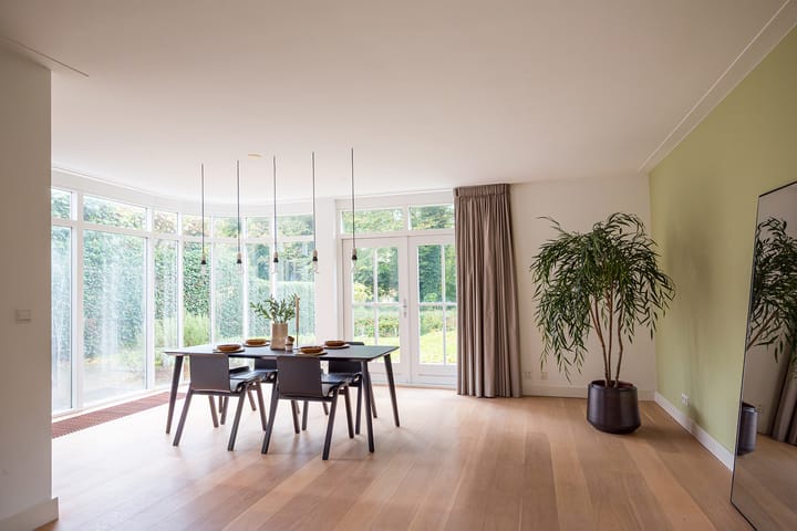 Foto 21 van Alberdingk Thijmlaan 3