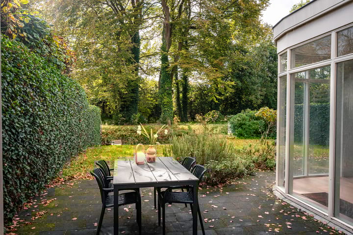 Foto 48 van Alberdingk Thijmlaan 3