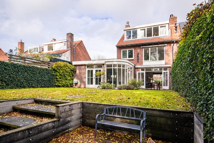 Foto 53 van Alberdingk Thijmlaan 3