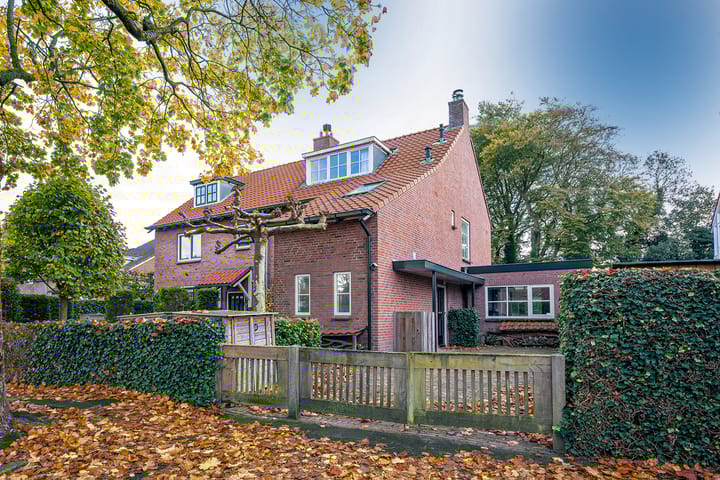 Foto 56 van Alberdingk Thijmlaan 3