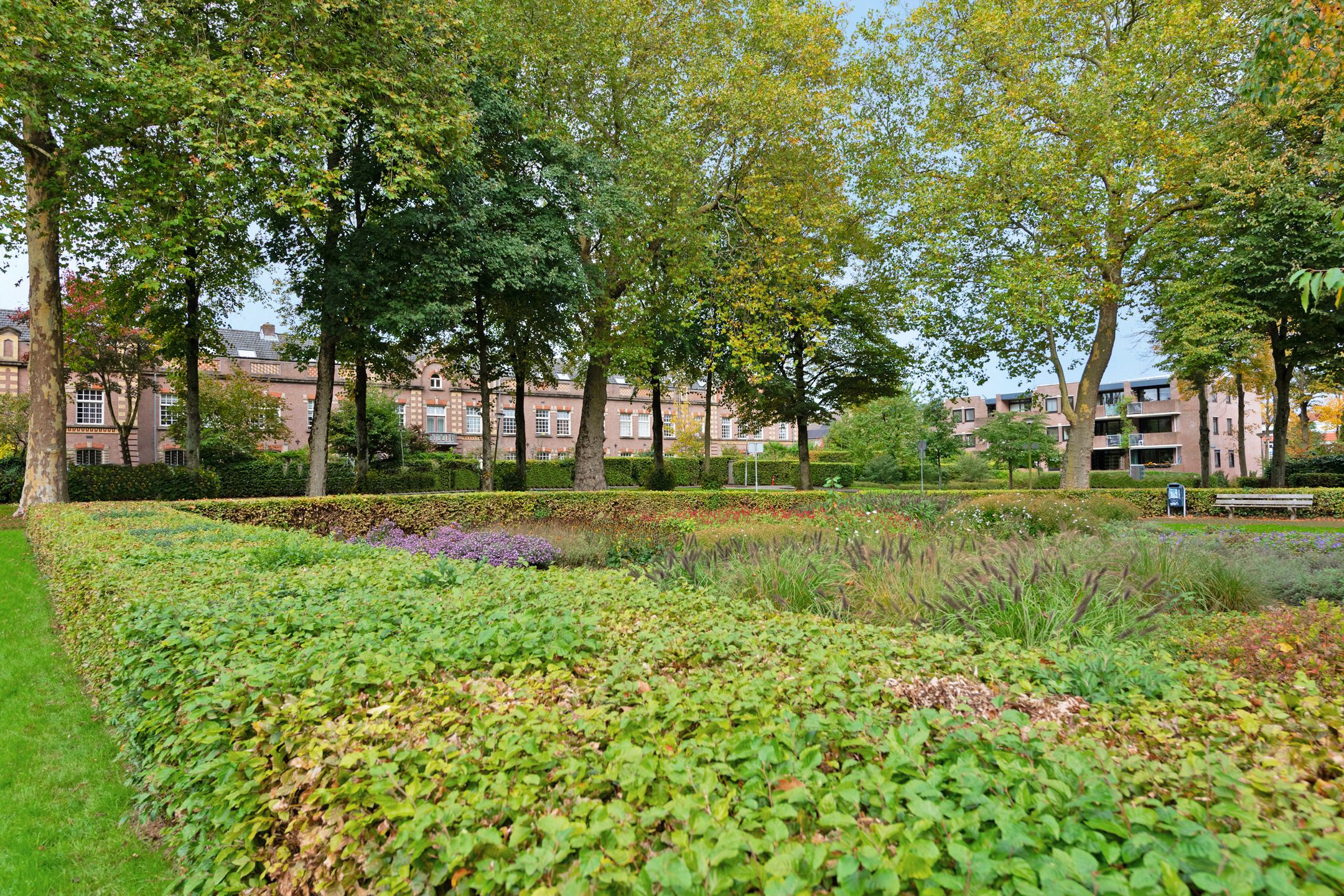 Foto 39 van Graaf Hendriklaan 1