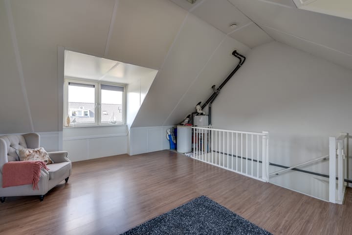 Foto 26 van Wilgenroos 15