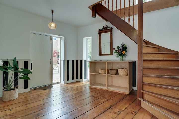 Photo 8 of Van Goghhof 63