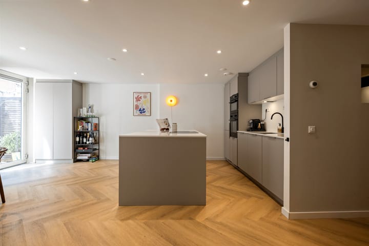 Foto 8 van Passeerdersstraat 132