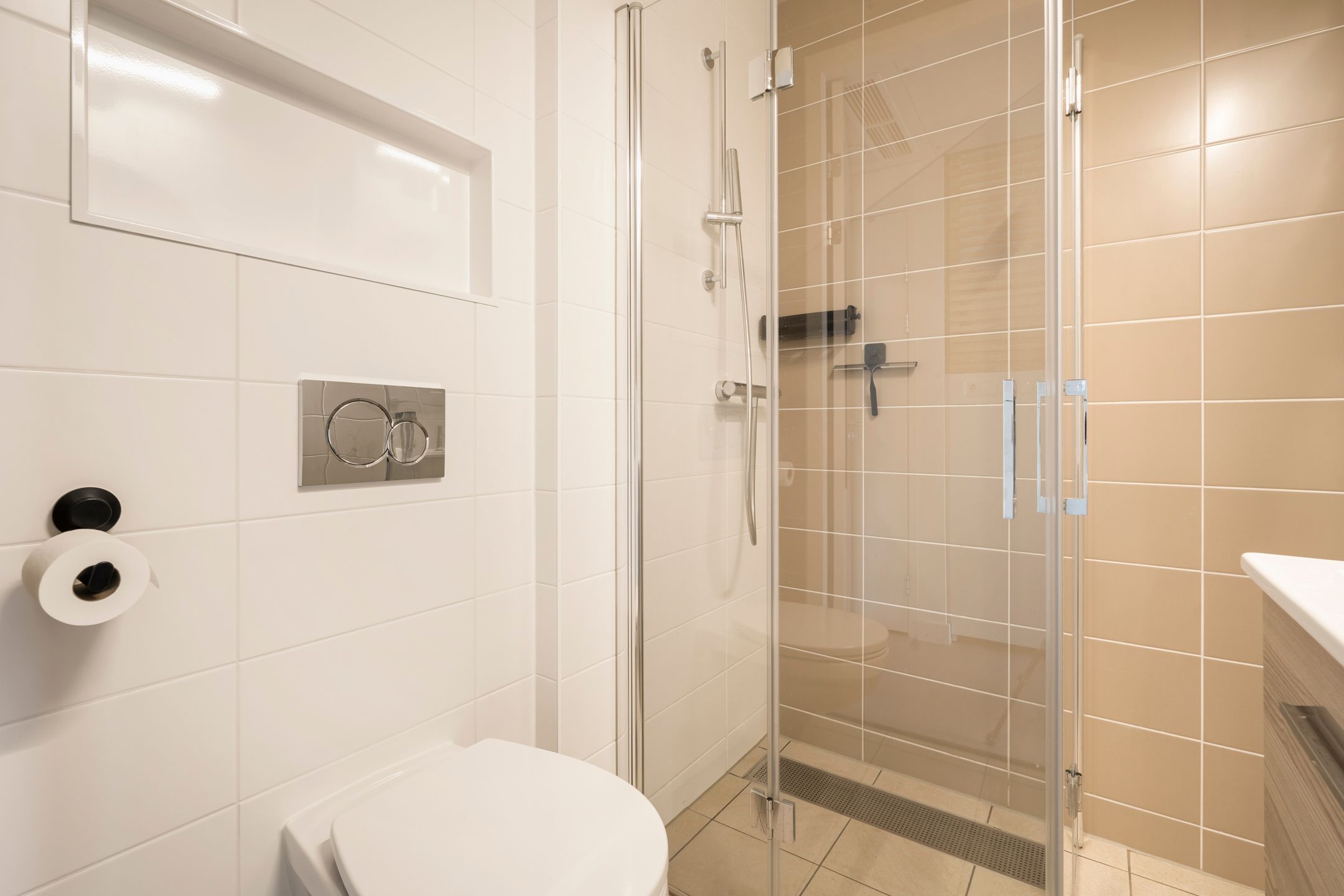 Photo 21 of Cruquiusweg 79-F1