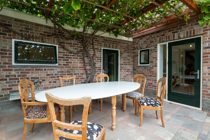 Photo 28 of Van Goghhof 63