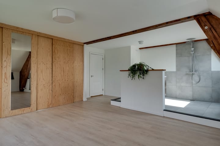 Photo 34 of Van Goghhof 63