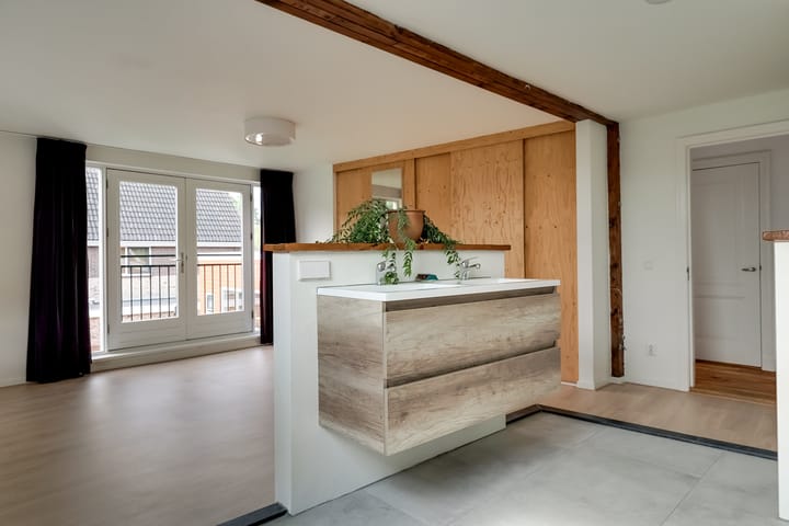 Photo 36 of Van Goghhof 63