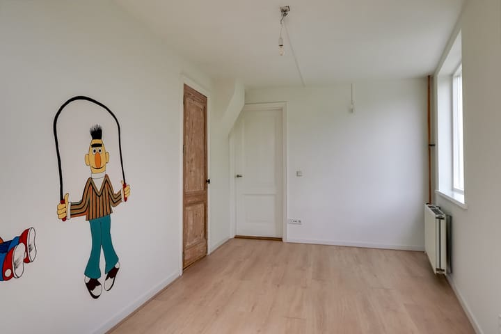 Photo 41 of Van Goghhof 63