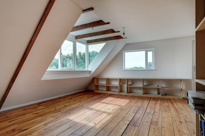 Photo 52 of Van Goghhof 63