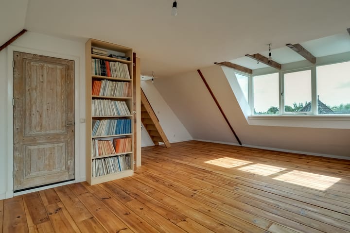 Photo 55 of Van Goghhof 63