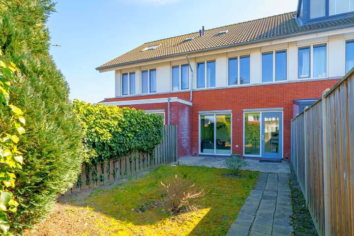 Foto 25 van Asterixstraat 28