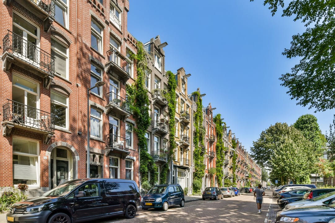 Photo 2 of Domselaerstraat 15-2