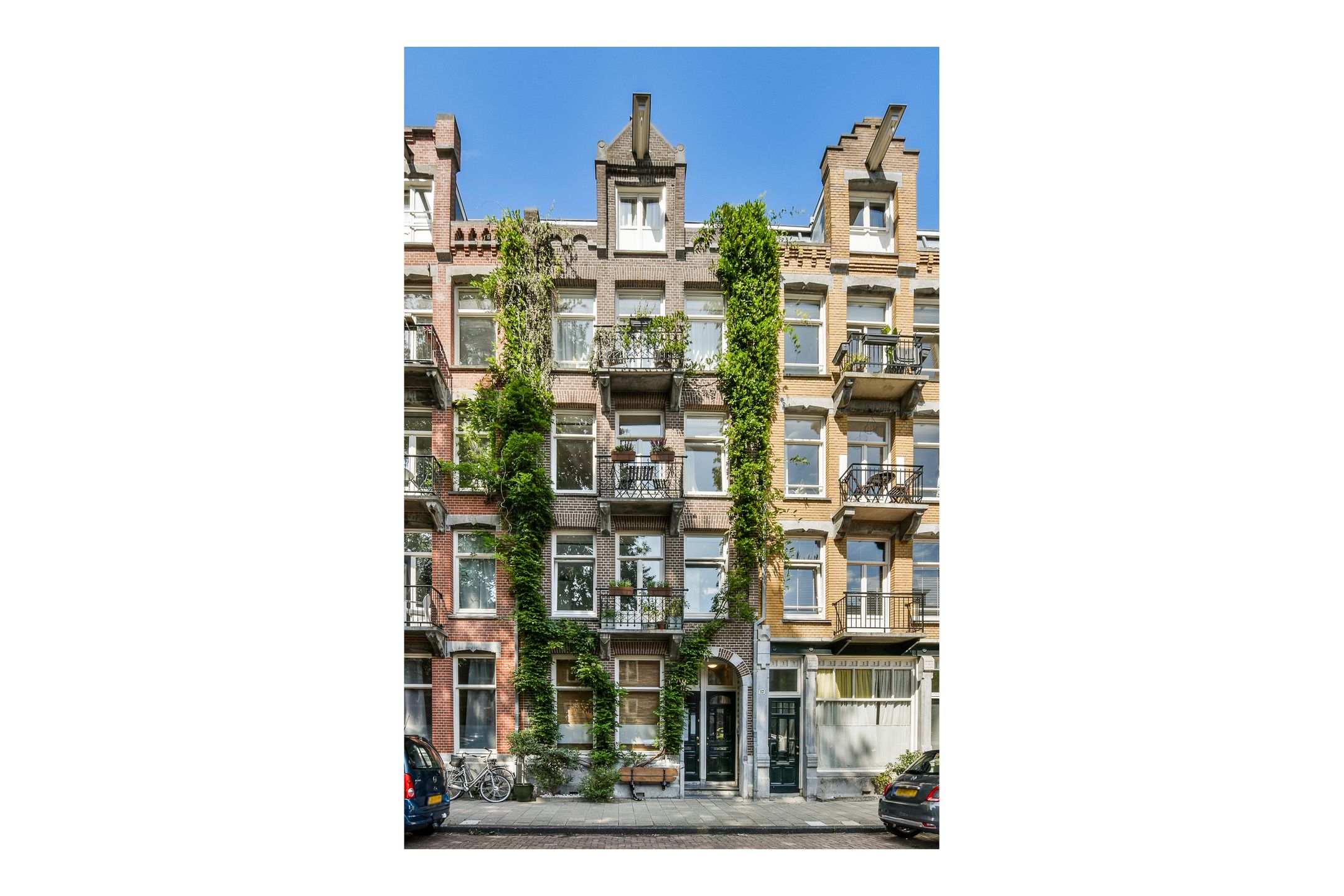 Photo 3 of Domselaerstraat 15-2