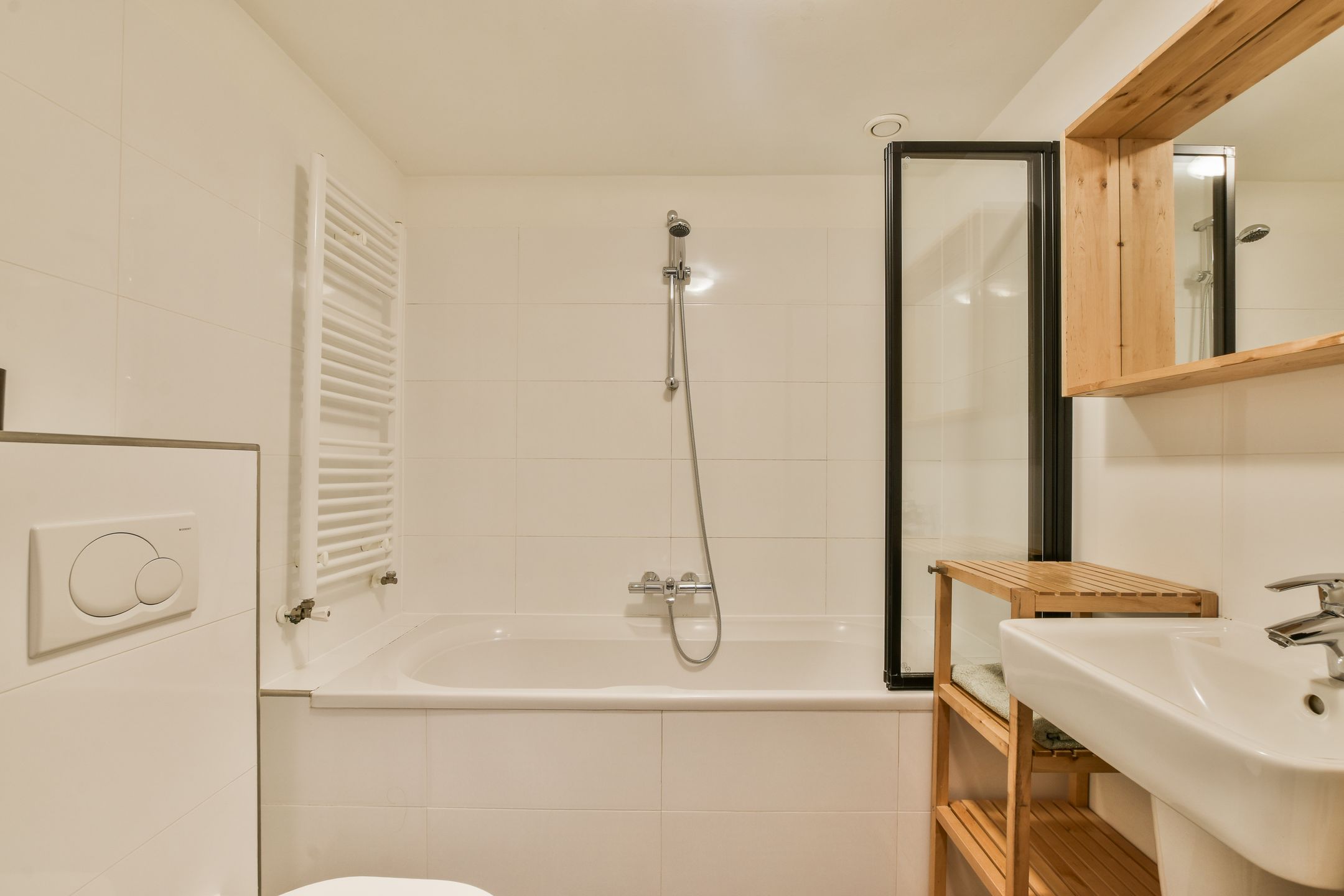 Photo 15 of Domselaerstraat 15-2