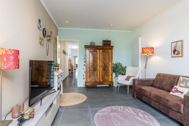 Foto 25 van Mesweg 4