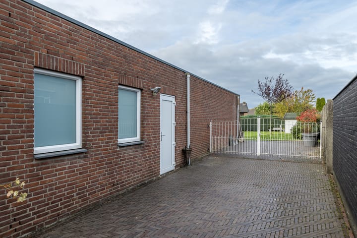 Foto 47 van Mesweg 4