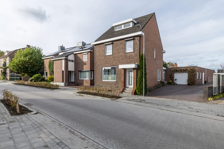 Foto 49 van Mesweg 4