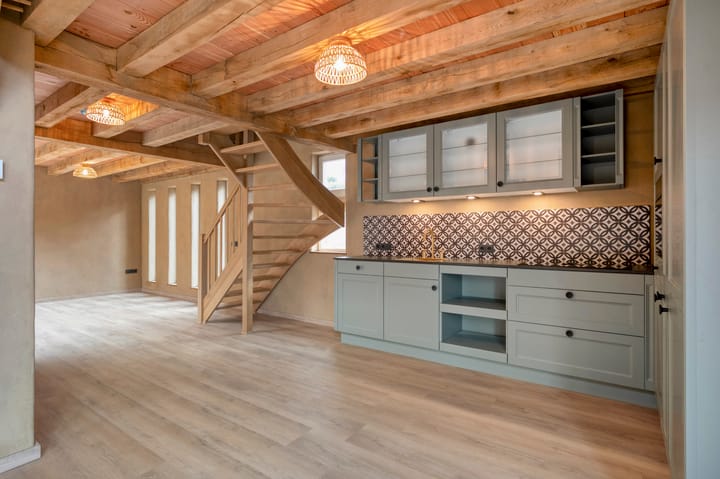 Photo 8 of Bovenstraat 19