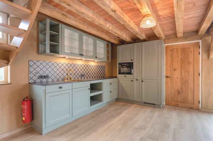 Photo 10 of Bovenstraat 19