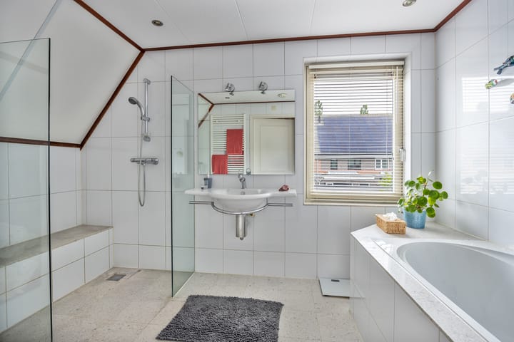 Foto 28 van Voorsteven 2