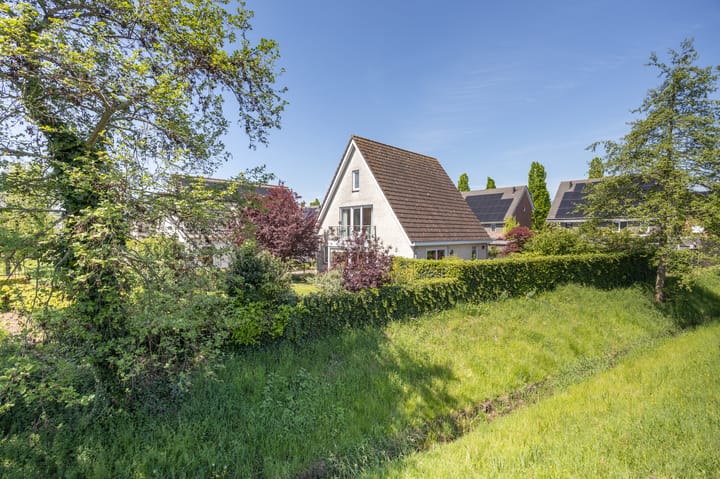 Foto 46 van Voorsteven 2