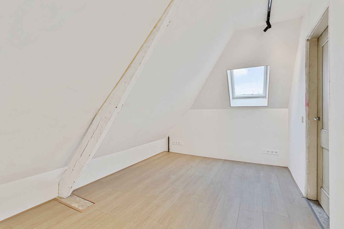 View photo 3 of Seeligsingel 1