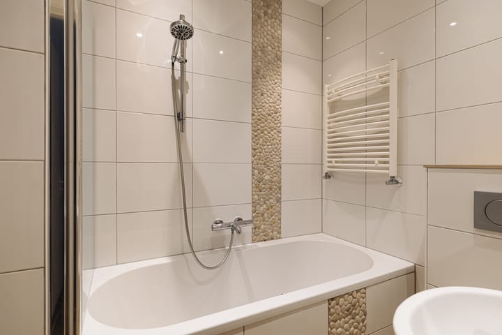 Foto 10 van Orteliusstraat 184-H