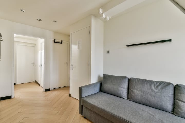 Foto 7 van Krugerplein 2-4