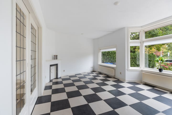 Photo 8 of Hugo de Grootlaan 1