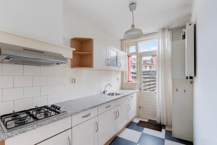 Photo 15 of Hugo de Grootlaan 1