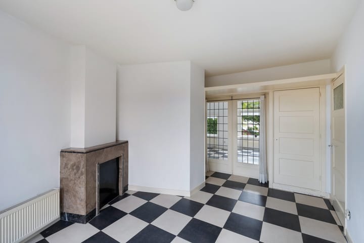 Photo 19 of Hugo de Grootlaan 1