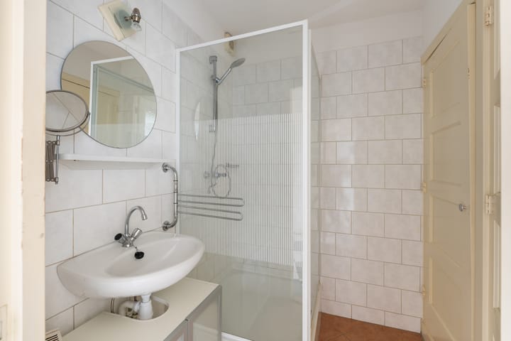 Photo 21 of Hugo de Grootlaan 1