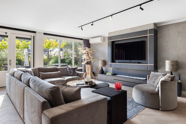 Photo 9 of Hoogveen 64