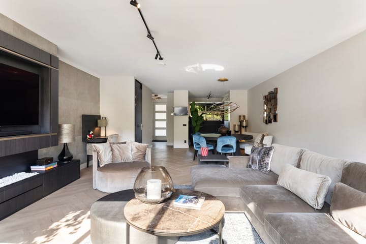 Photo 13 of Hoogveen 64