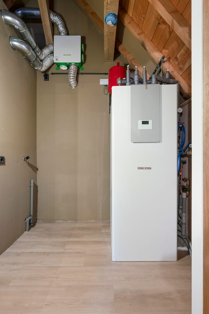 Photo 32 of Bovenstraat 19-A