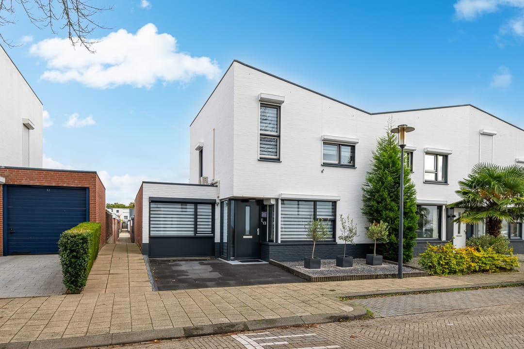 Photo 1 of Riksingenstraat 13